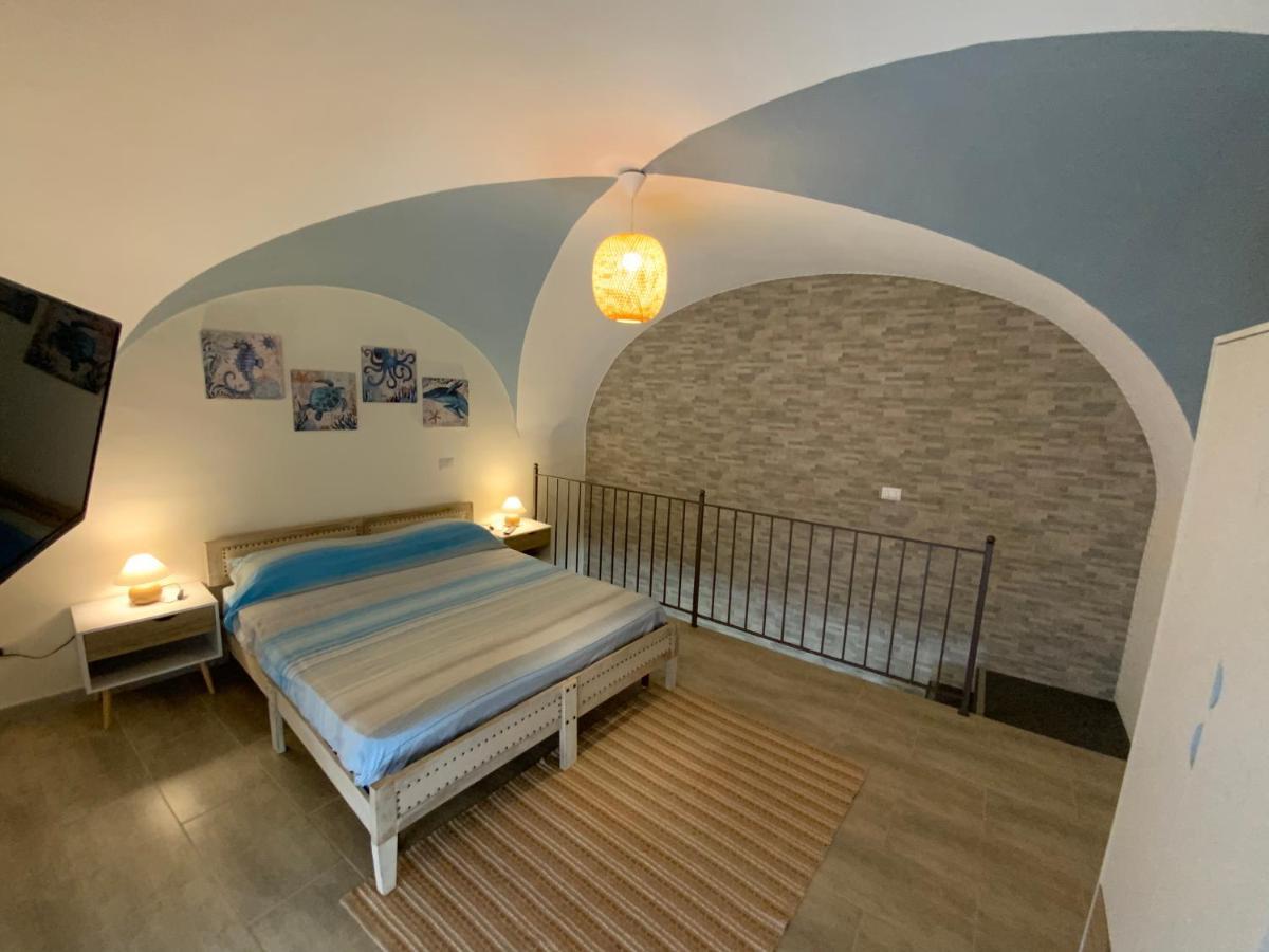 Nuovissimo Appartamento Indipendente Al Centro !! Catania Exterior foto